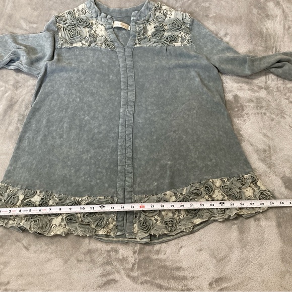 Simply Couture Women’s Blouse Gray Embellished Long Sleeve Size S Bohemian - Picture 11 of 14